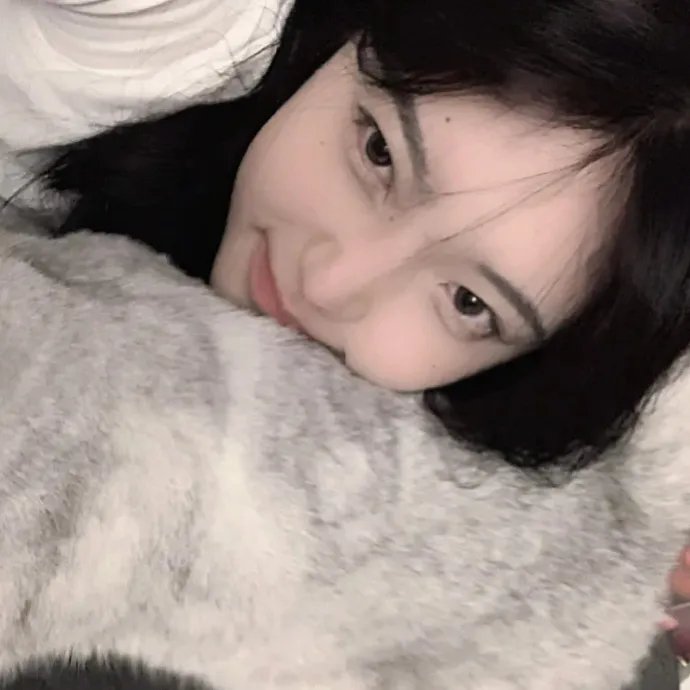 男人与婴儿